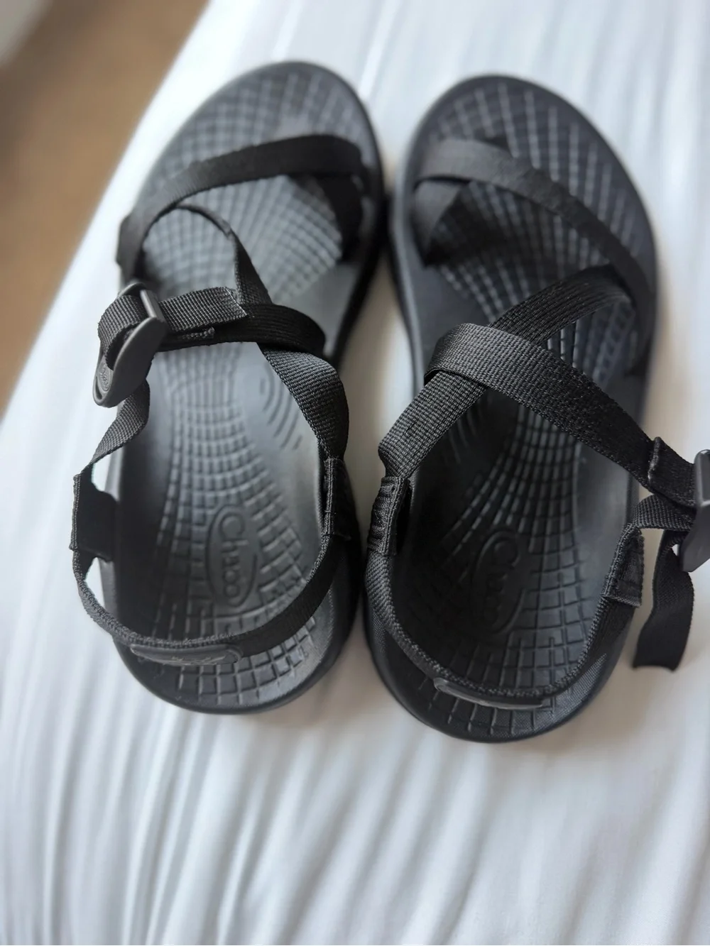 Chaco all black
